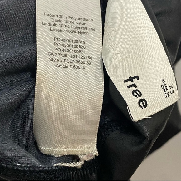 WILFRED Upcycled Daria Pant Vegan Leather Leggings - Picture 13 of 16